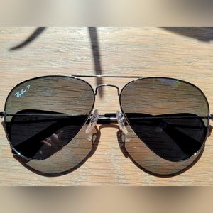 Authetic Ray•Ban Polarized Aviator Sunglasses